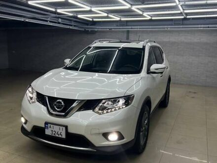 Белый Ниссан Rogue, объемом двигателя 2.5 л и пробегом 165 тыс. км за 14800 $, фото 1 на Automoto.ua