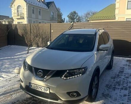 Белый Ниссан Rogue, объемом двигателя 2.5 л и пробегом 179 тыс. км за 10900 $, фото 1 на Automoto.ua