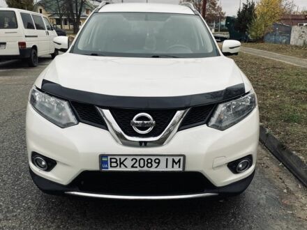 Ниссан Rogue 2015 в Вараш (Кузнецовск) на Automoto.ua Белый Ниссан Rogue, объемом двигателя 2.5 л и пробегом 232 тыс. км за 12800 $, фото 1 на Automoto.ua