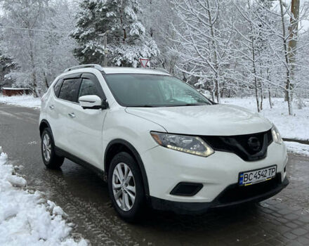 Белый Ниссан Rogue, объемом двигателя 2.49 л и пробегом 86 тыс. км за 11700 $, фото 1 на Automoto.ua