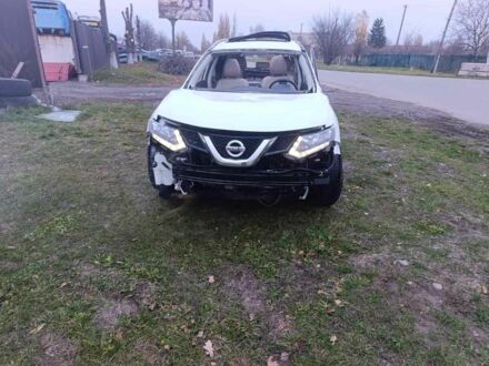 Белый Ниссан Rogue, объемом двигателя 0 л и пробегом 100 тыс. км за 3650 $, фото 1 на Automoto.ua