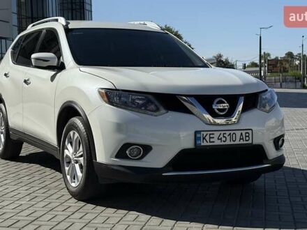 Белый Ниссан Rogue, объемом двигателя 2.5 л и пробегом 122 тыс. км за 13300 $, фото 1 на Automoto.ua