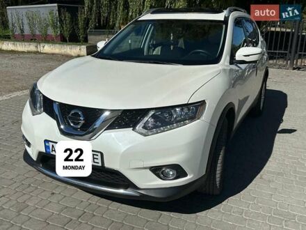 Ниссан Rogue 2016 в Надворной на Automoto.ua Белый Ниссан Rogue, объемом двигателя 2.5 л и пробегом 103 тыс. км за 15500 $, фото 1 на Automoto.ua