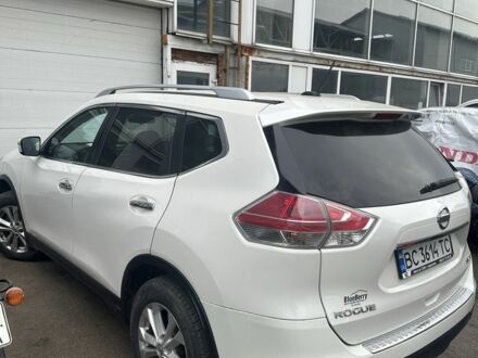 Белый Ниссан Rogue, объемом двигателя 2.5 л и пробегом 141 тыс. км за 9500 $, фото 1 на Automoto.ua