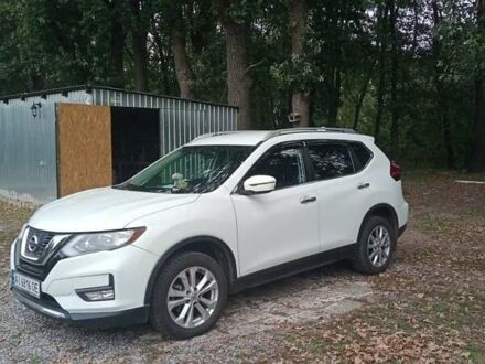 Ниссан Rogue 2016 в Буче на Automoto.ua Белый Ниссан Rogue, объемом двигателя 2.5 л и пробегом 115 тыс. км за 15255 $, фото 1 на Automoto.ua