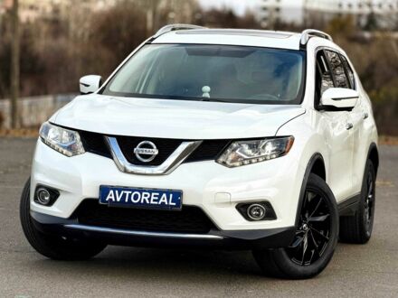 Белый Ниссан Rogue, объемом двигателя 2.5 л и пробегом 112 тыс. км за 15000 $, фото 1 на Automoto.ua