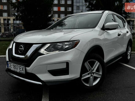 Белый Ниссан Rogue, объемом двигателя 2.5 л и пробегом 120 тыс. км за 13900 $, фото 1 на Automoto.ua