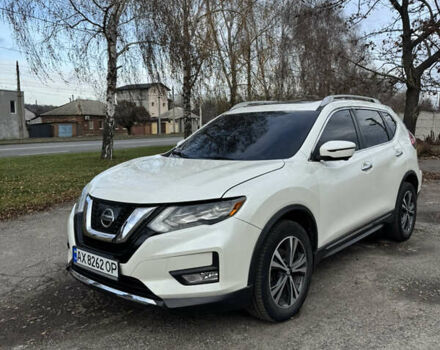 Белый Ниссан Rogue, объемом двигателя 2.49 л и пробегом 107 тыс. км за 16800 $, фото 1 на Automoto.ua