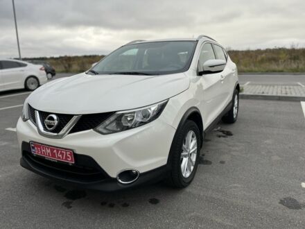 Белый Ниссан Rogue, объемом двигателя 2 л и пробегом 76 тыс. км за 14900 $, фото 1 на Automoto.ua