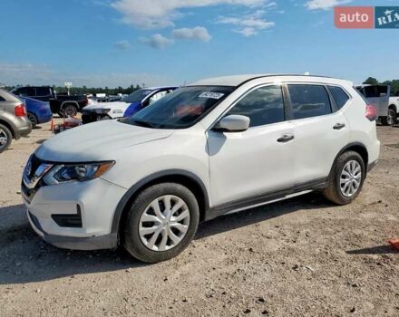 Ниссан Rogue 2017 в Киеве на Automoto.ua Белый Ниссан Rogue, объемом двигателя 2.5 л и пробегом 102 тыс. км за 2100 $, фото 1 на Automoto.ua