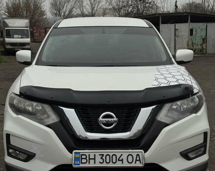 Белый Ниссан Rogue, объемом двигателя 2.49 л и пробегом 140 тыс. км за 11500 $, фото 1 на Automoto.ua