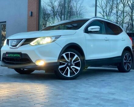 Белый Ниссан Rogue, объемом двигателя 2 л и пробегом 61 тыс. км за 17690 $, фото 1 на Automoto.ua