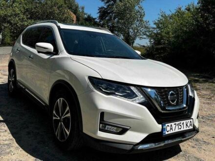 Ниссан Rogue 2017 в Львове на Automoto.ua Белый Ниссан Rogue, объемом двигателя 2.5 л и пробегом 138 тыс. км за 15100 $, фото 1 на Automoto.ua
