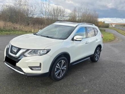 Белый Ниссан Rogue, объемом двигателя 2.5 л и пробегом 63 тыс. км за 9600 $, фото 1 на Automoto.ua