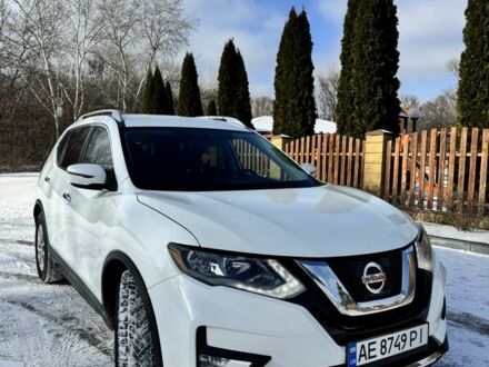 Белый Ниссан Rogue, объемом двигателя 2.5 л и пробегом 167 тыс. км за 12700 $, фото 1 на Automoto.ua