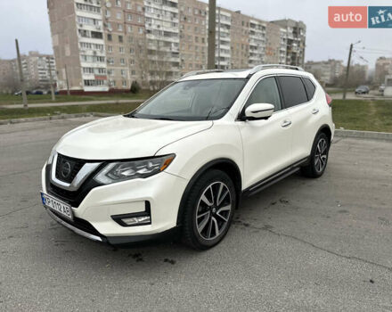 Білий Ніссан Rogue, об'ємом двигуна 2.49 л та пробігом 121 тис. км за 17000 $, фото 1 на Automoto.ua