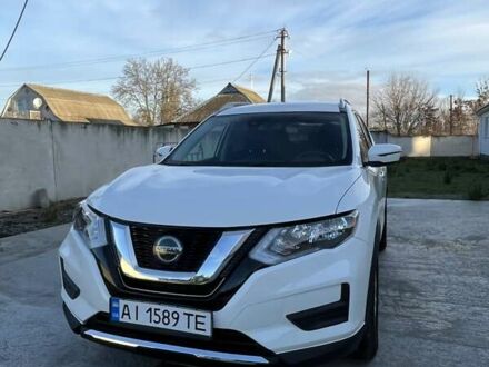 Белый Ниссан Rogue, объемом двигателя 2.49 л и пробегом 140 тыс. км за 15400 $, фото 1 на Automoto.ua