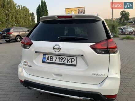 Білий Ніссан Rogue, об'ємом двигуна 2.49 л та пробігом 139 тис. км за 14800 $, фото 1 на Automoto.ua