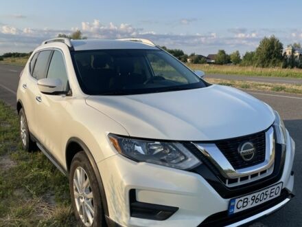 Ніссан Rogue 2018 у Києві на Automoto.ua Білий Ніссан Rogue, об'ємом двигуна 2.5 л та пробігом 135 тис. км за 15500 $, фото 1 на Automoto.ua