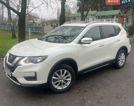 Белый Ниссан Rogue, объемом двигателя 2.49 л и пробегом 105 тыс. км за 16700 $, фото 1 на Automoto.ua
