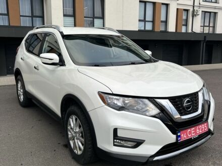 Белый Ниссан Rogue, объемом двигателя 2.5 л и пробегом 195 тыс. км за 13500 $, фото 1 на Automoto.ua