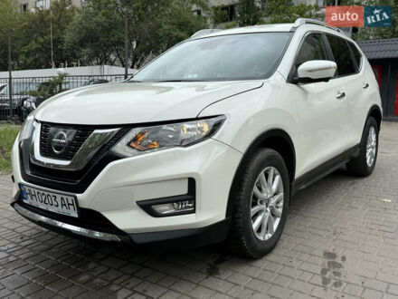 Ниссан Rogue 2018 в Одессе на Automoto.ua Белый Ниссан Rogue, объемом двигателя 2.49 л и пробегом 78 тыс. км за 14999 $, фото 1 на Automoto.ua