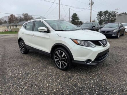 Білий Ніссан Rogue, об'ємом двигуна 2 л та пробігом 34 тис. км за 1900 $, фото 1 на Automoto.ua