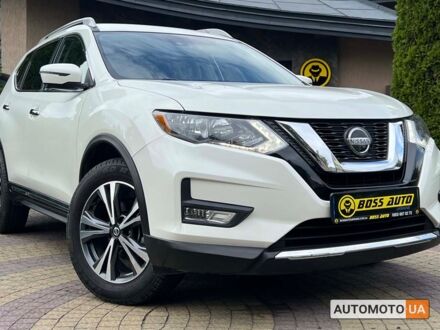 Ниссан Rogue 2018 в Львове на Automoto.ua Белый Ниссан Rogue, объемом двигателя 2.5 л и пробегом 61 тыс. км за 19500 $, фото 1 на Automoto.ua