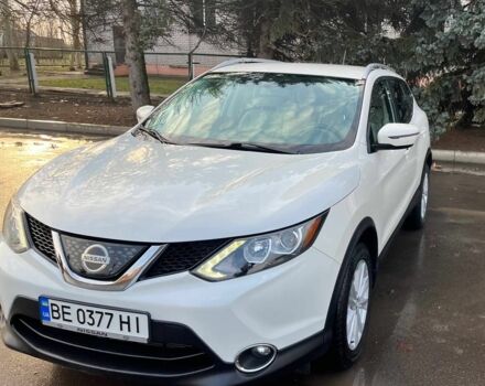 Білий Ніссан Rogue, об'ємом двигуна 2 л та пробігом 50 тис. км за 15700 $, фото 1 на Automoto.ua