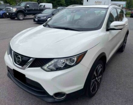 Белый Ниссан Rogue, объемом двигателя 2 л и пробегом 30 тыс. км за 8250 $, фото 1 на Automoto.ua