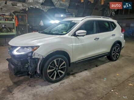 Белый Ниссан Rogue, объемом двигателя 2.49 л и пробегом 82 тыс. км за 11800 $, фото 1 на Automoto.ua
