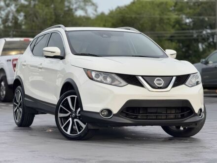 Білий Ніссан Rogue, об'ємом двигуна 2 л та пробігом 65 тис. км за 10000 $, фото 1 на Automoto.ua