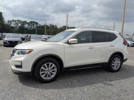 Белый Ниссан Rogue, объемом двигателя 2.5 л и пробегом 48 тыс. км за 12500 $, фото 1 на Automoto.ua