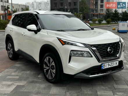 Белый Ниссан Rogue, объемом двигателя 2.5 л и пробегом 81 тыс. км за 21800 $, фото 1 на Automoto.ua