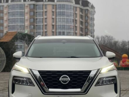 Белый Ниссан Rogue, объемом двигателя 0 л и пробегом 56 тыс. км за 21999 $, фото 1 на Automoto.ua