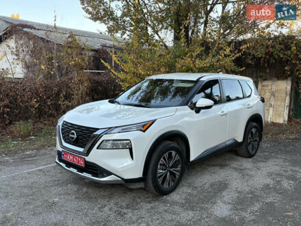 Белый Ниссан Rogue, объемом двигателя 1.5 л и пробегом 36 тыс. км за 20500 $, фото 1 на Automoto.ua