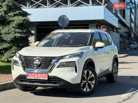 Білий Ніссан Rogue, об'ємом двигуна 1.5 л та пробігом 38 тис. км за 23400 $, фото 1 на Automoto.ua
