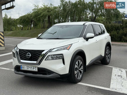 Ніссан Rogue 2023 у Києві на Automoto.ua Білий Ніссан Rogue, об'ємом двигуна 1.5 л та пробігом 10 тис. км за 24999 $, фото 1 на Automoto.ua