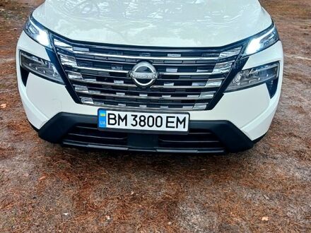 Белый Ниссан Rogue, объемом двигателя 1.5 л и пробегом 17 тыс. км за 24500 $, фото 1 на Automoto.ua