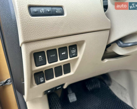 Бежевый Ниссан Rogue, объемом двигателя 2.49 л и пробегом 146 тыс. км за 14500 $, фото 18 на Automoto.ua