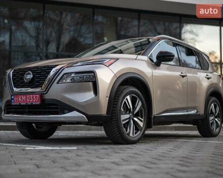 Бежевий Ніссан Rogue, об'ємом двигуна 2.49 л та пробігом 110 тис. км за 27700 $, фото 18 на Automoto.ua