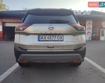 Бежевий Ніссан Rogue, об'ємом двигуна 2.49 л та пробігом 50 тис. км за 27500 $, фото 8 на Automoto.ua