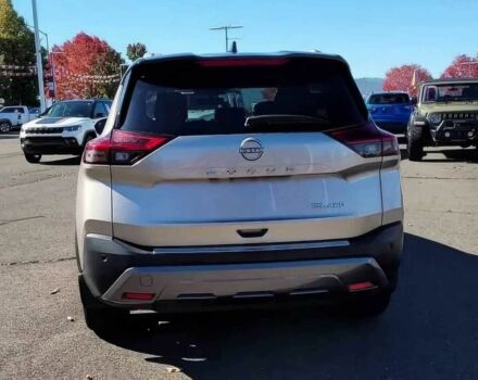 Бежевий Ніссан Rogue, об'ємом двигуна 1.5 л та пробігом 17 тис. км за 7200 $, фото 4 на Automoto.ua