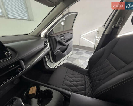 Бежевый Ниссан Rogue, объемом двигателя 1.5 л и пробегом 39 тыс. км за 21999 $, фото 31 на Automoto.ua