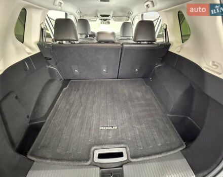 Бежевый Ниссан Rogue, объемом двигателя 1.5 л и пробегом 39 тыс. км за 21999 $, фото 47 на Automoto.ua