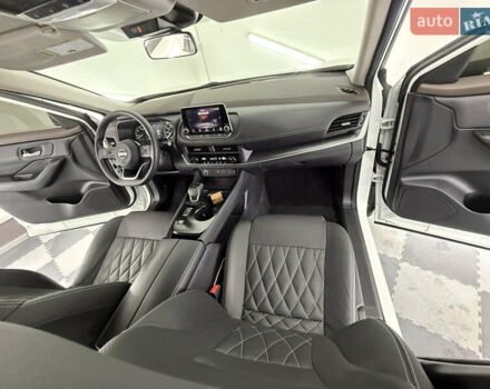 Бежевый Ниссан Rogue, объемом двигателя 1.5 л и пробегом 39 тыс. км за 21999 $, фото 49 на Automoto.ua