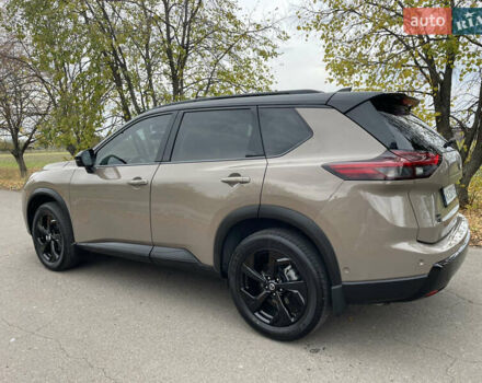 Бежевий Ніссан Rogue, об'ємом двигуна 1.5 л та пробігом 6 тис. км за 28800 $, фото 12 на Automoto.ua