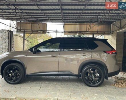 Бежевий Ніссан Rogue, об'ємом двигуна 1.5 л та пробігом 6 тис. км за 28800 $, фото 18 на Automoto.ua