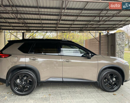 Бежевий Ніссан Rogue, об'ємом двигуна 1.5 л та пробігом 6 тис. км за 28800 $, фото 17 на Automoto.ua