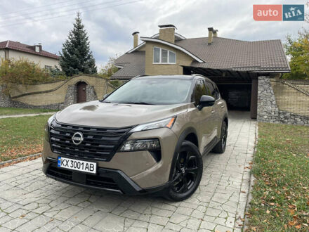 Ніссан Rogue 2024 у Харкові на Automoto.ua Бежевий Ніссан Rogue, об'ємом двигуна 1.5 л та пробігом 6 тис. км за 28800 $, фото 1 на Automoto.ua